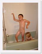 DSC02625 * 1704 x 2272 * (1.36MB)